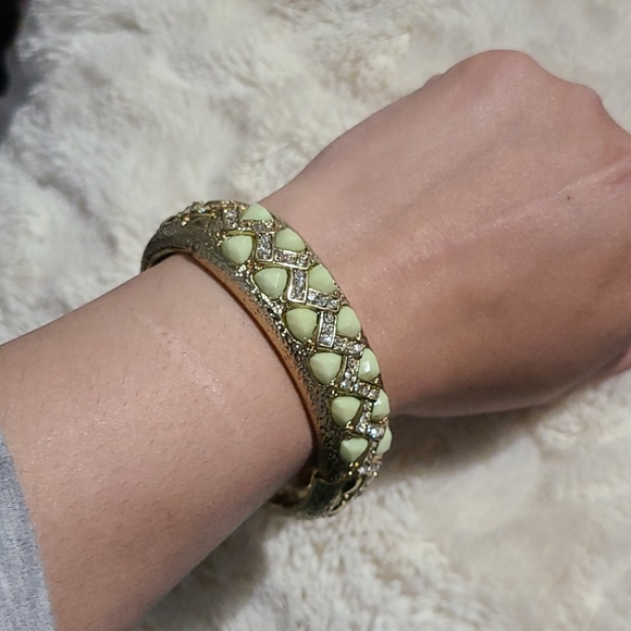 Bracelet - Picture 3 of 3